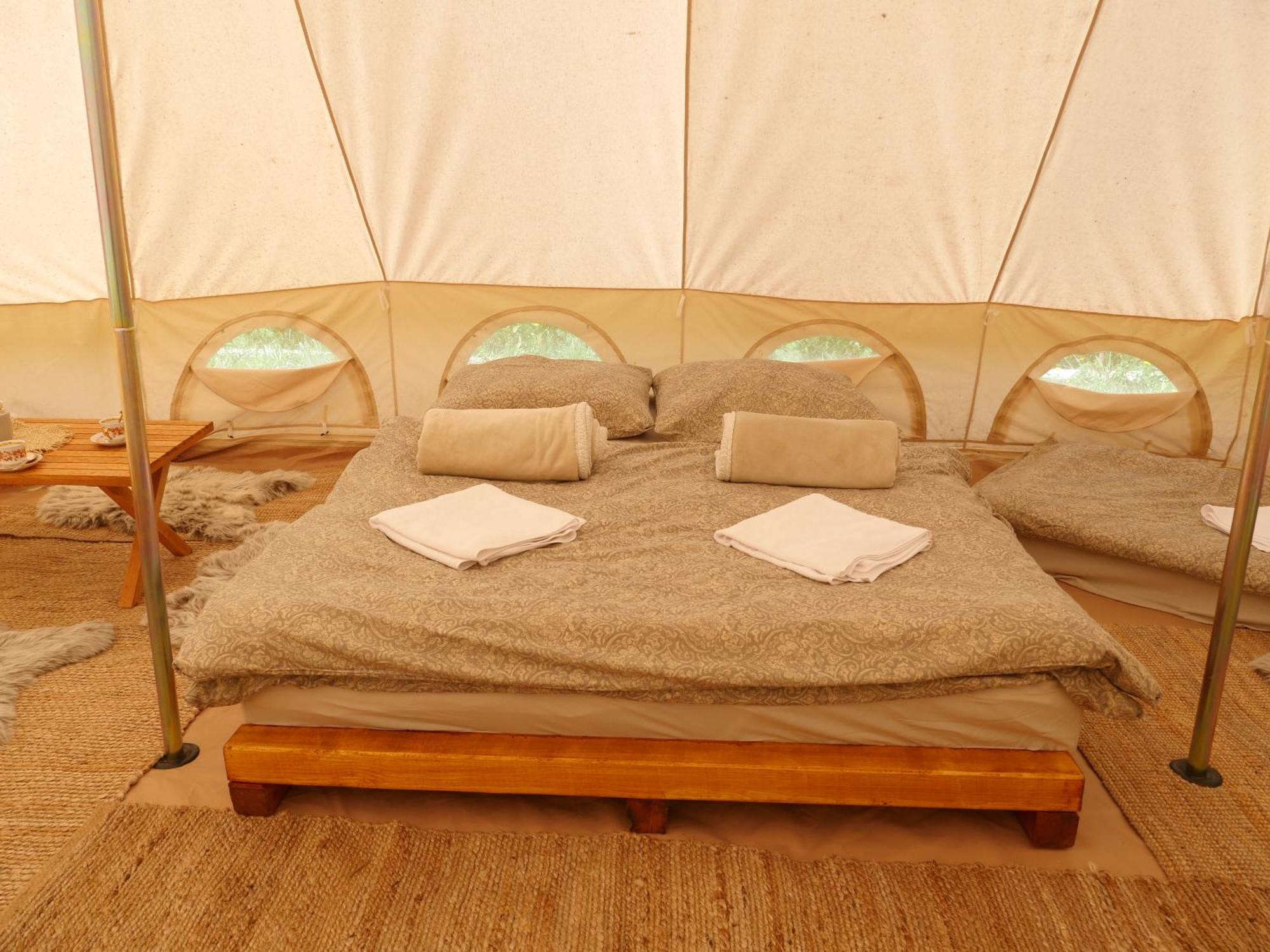 Bozsky Glamp Hotel Valtice Luaran gambar